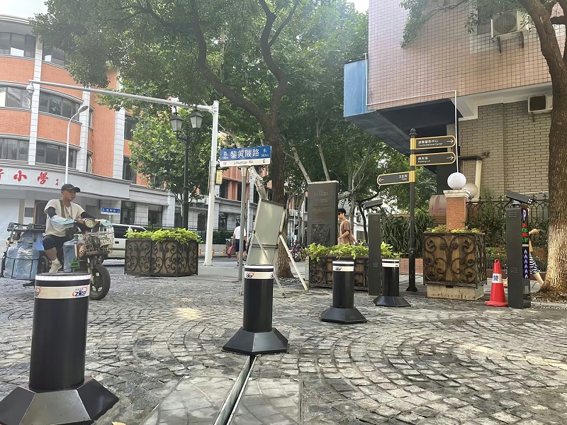 太阳成tyc7111cc官网平移式阻车柱 太阳成tyc7111cc官网平移式阻车柱